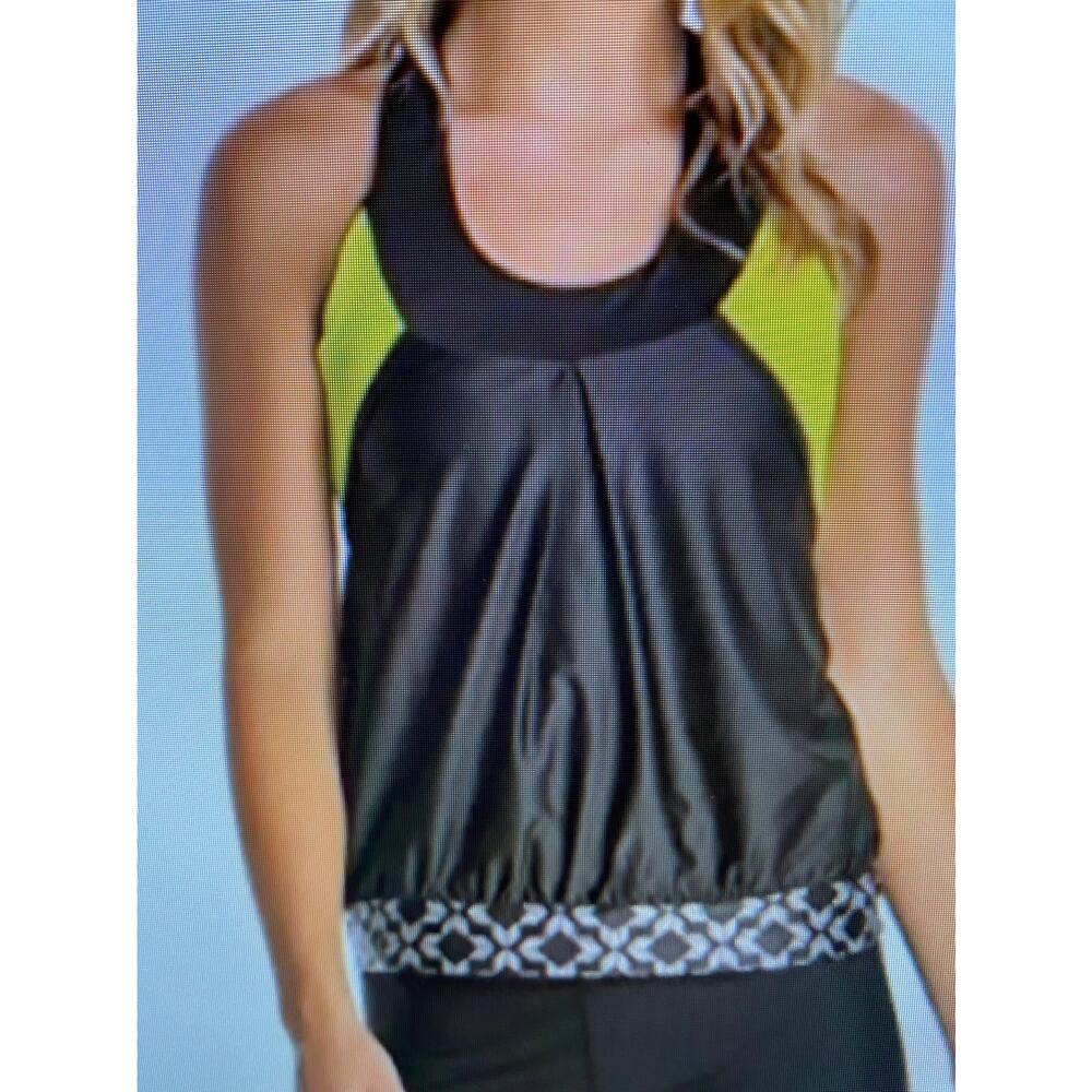 NWT Moxie cycling high vis lumenex Layered tank